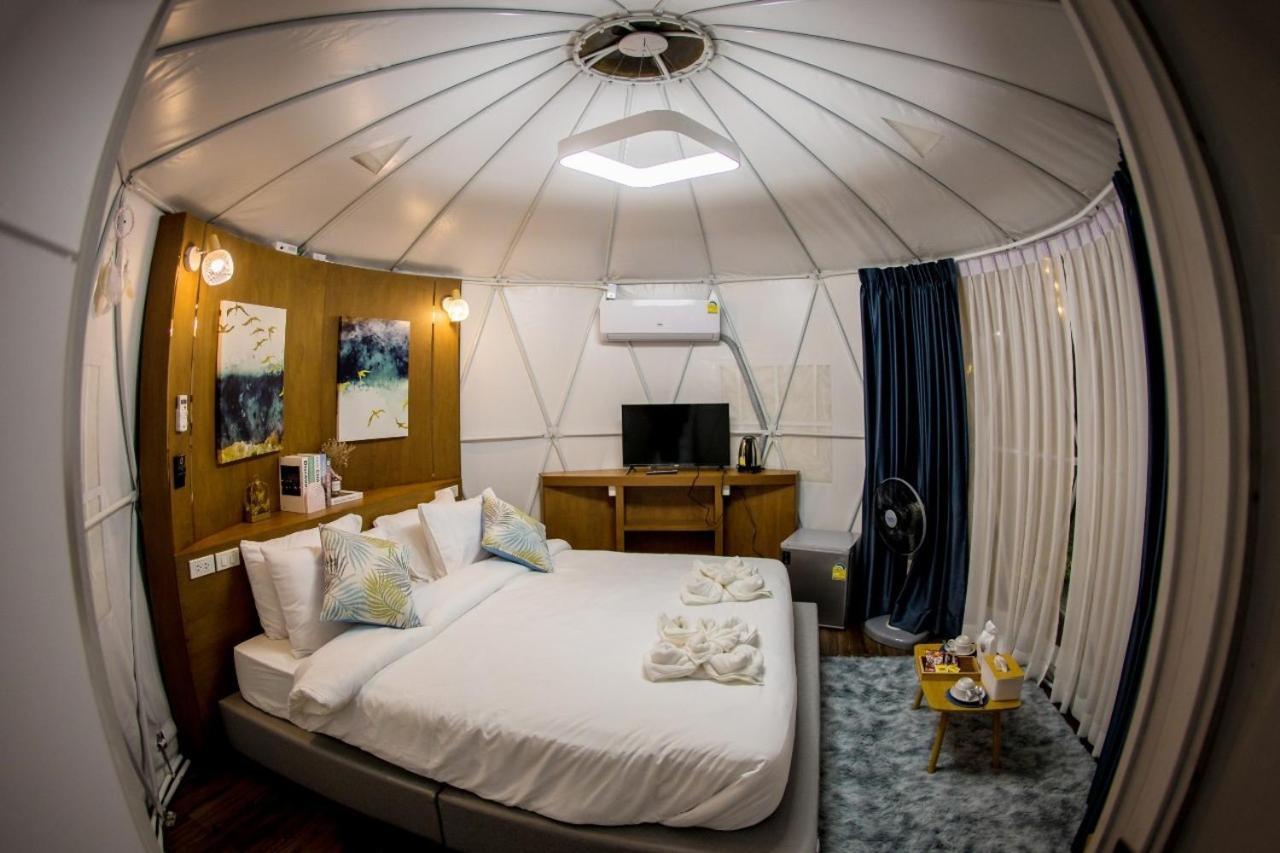 Papa Q Suite Resort Roi Et Bagian luar foto